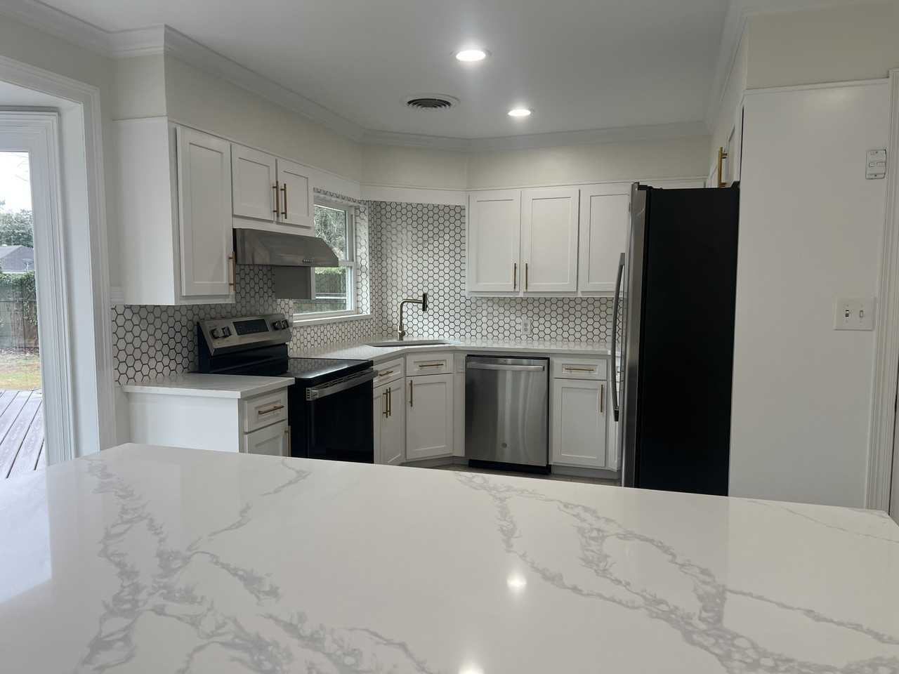 5985 Rankin Dr #NA - Photo 3 of 11