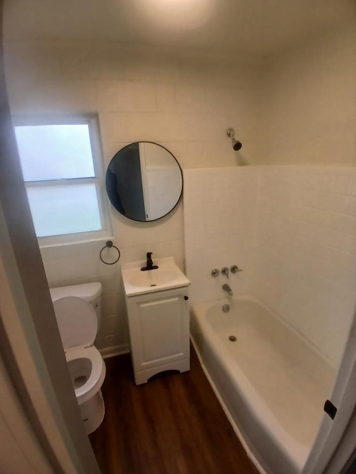 3413 Terminal Ct - Photo 3 of 10