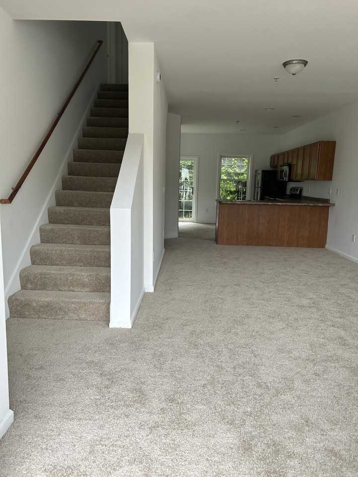 23 Trinity Cir #A - Photo 6 of 13