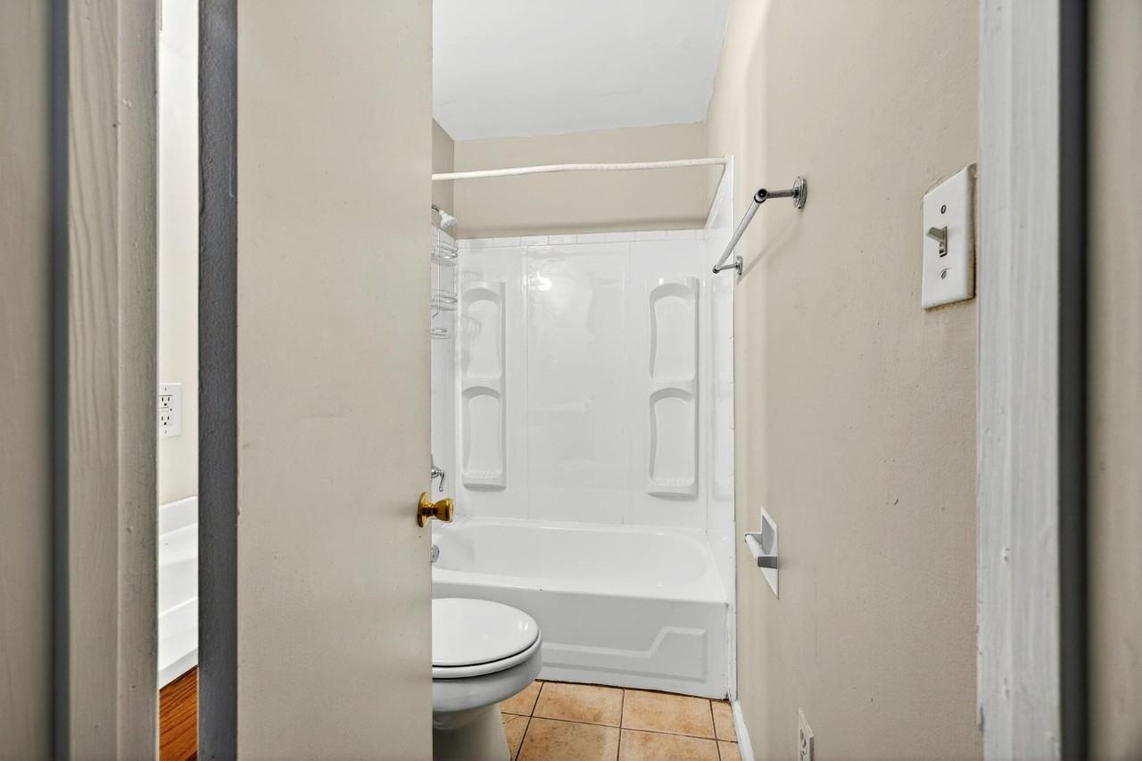 129 Congress St - Photo 6 of 10