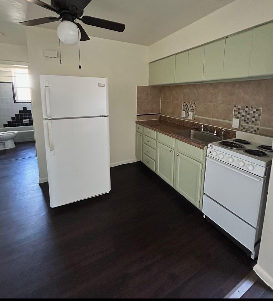 2986 Woodrow Ave #6 - Photo 4 of 7