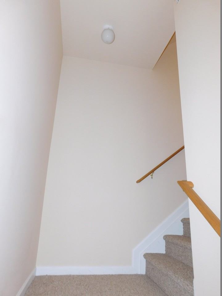 821 Brandon Ave #821 - Photo 5 of 33