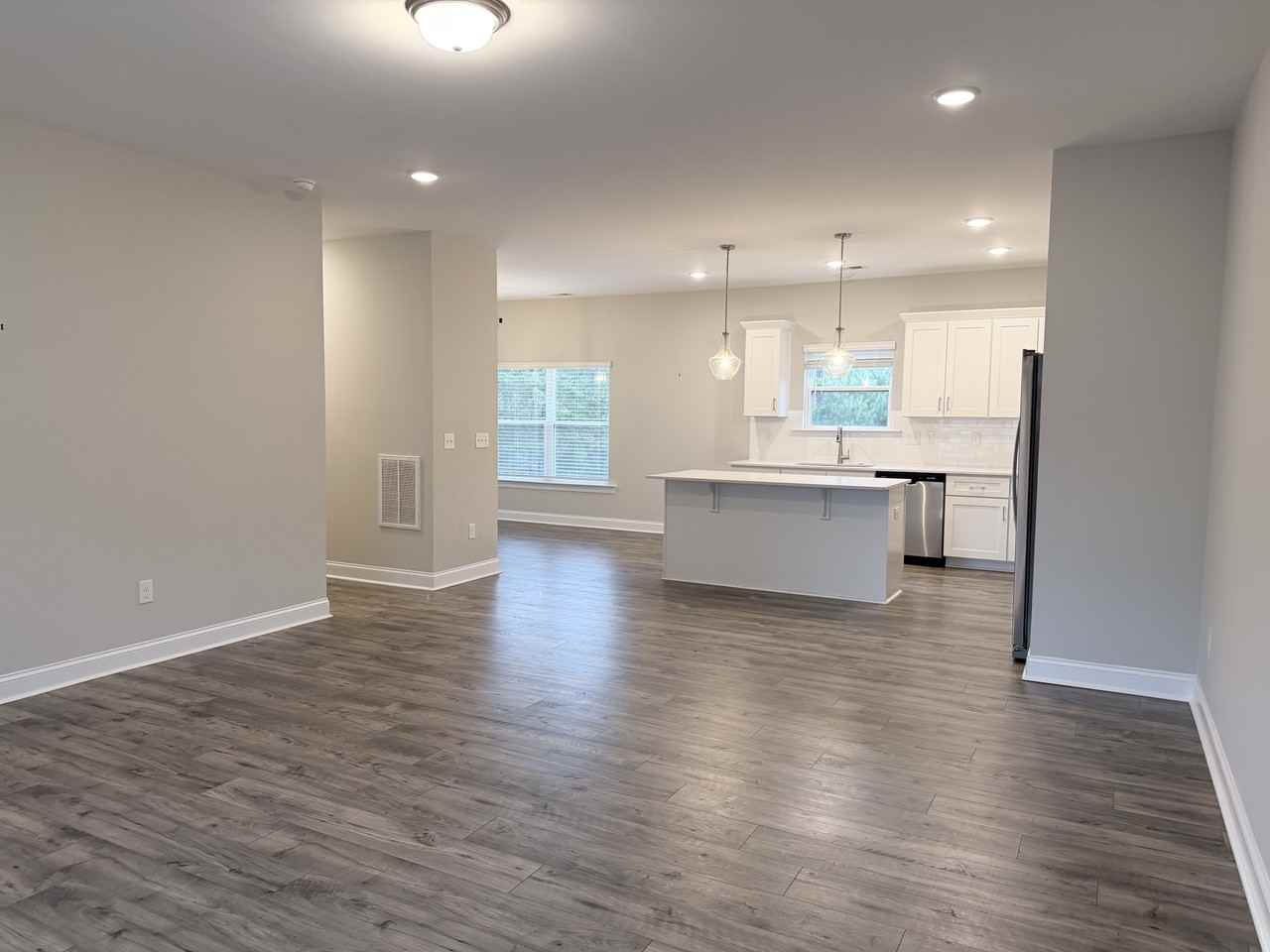 57 Walnut Springs Dr #19D - Photo 3 of 26