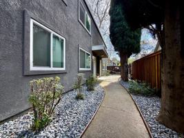 featured image of 1017 U St