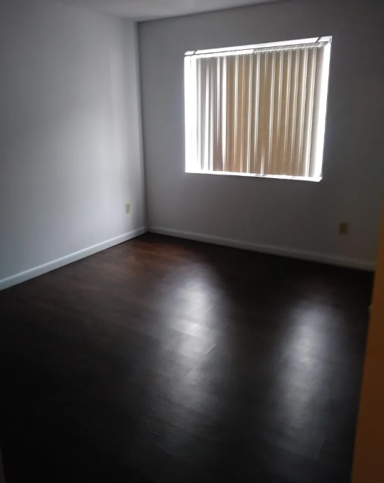 510 Fairways Cir #A - Photo 4 of 10