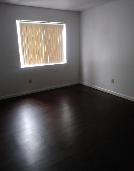 510 Fairways Cir #A - Photo 5 of 10