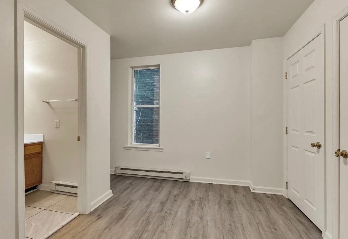 32 S Mulberry St - Photo 4 of 15