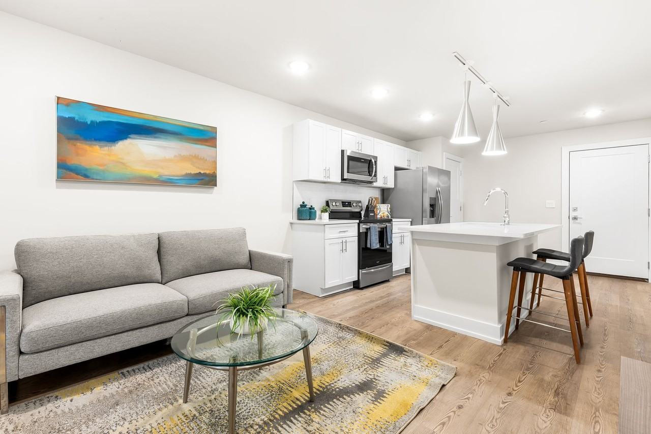 214 Vine - Photo 3 of 50