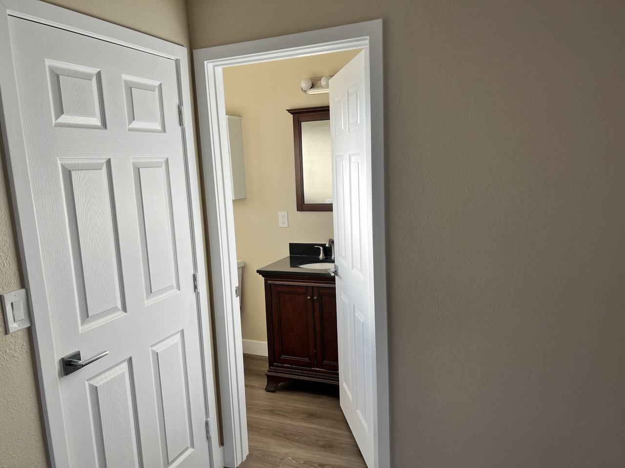 8822 Omelveny Ave #NA - Photo 4 of 12