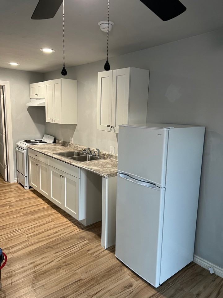 17439 State Highway 154 #1 - Photo 5 of 11