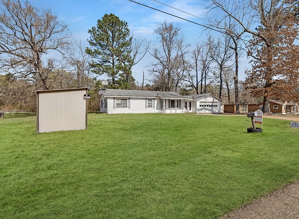 187 Alan St #NA - Photo 2 of 15