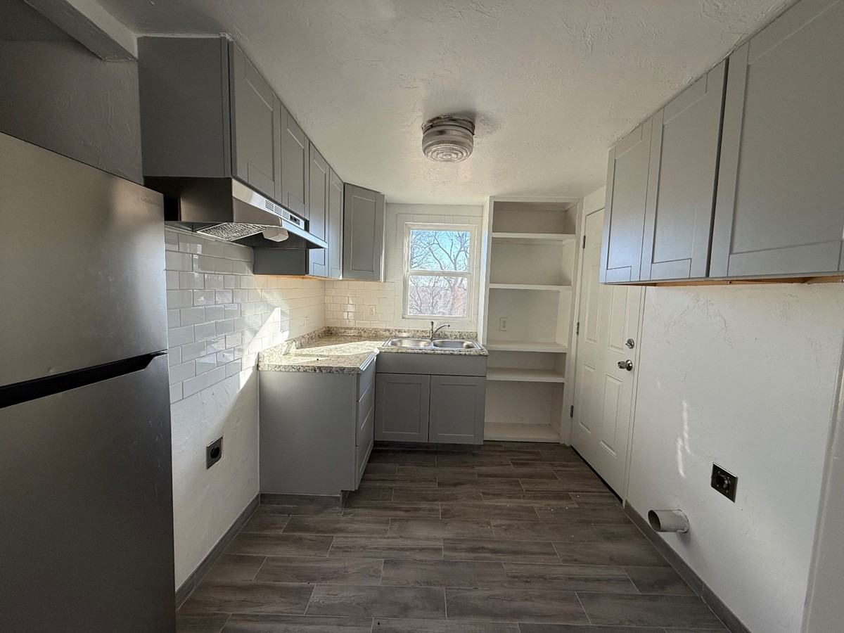 4400 Ne 16th Ter #1 - Photo 4 of 22