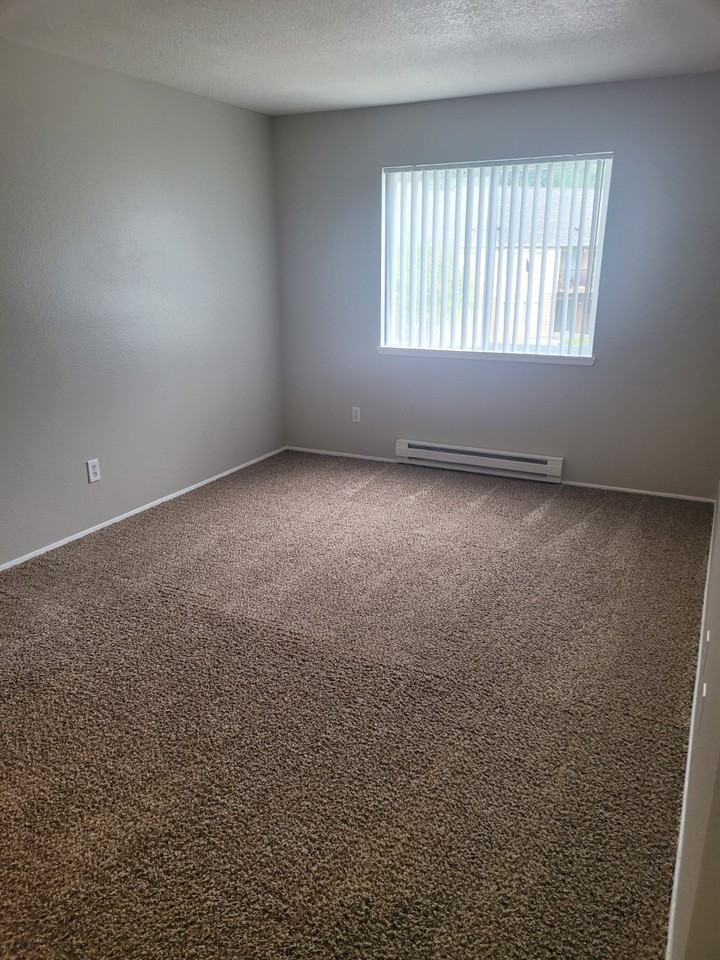 5609 Finch Dr #321 - Photo 5 of 12