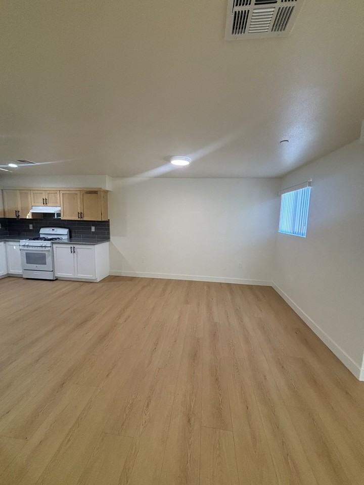 157 West 65th Street - Photo 2 of 24