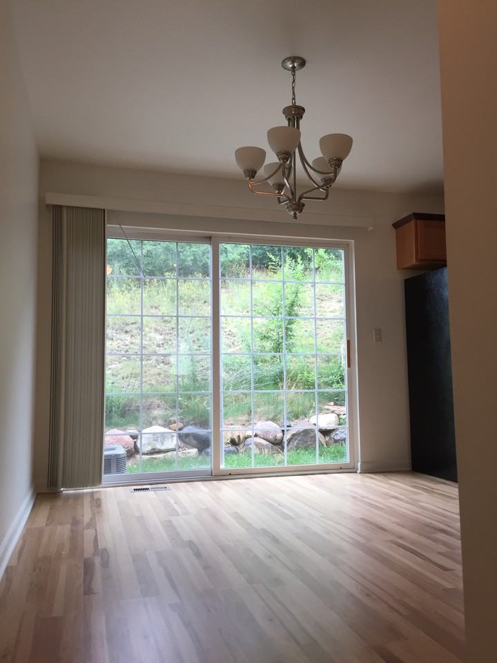 1129 Ridge Creek Cir #102 - Photo 3 of 31