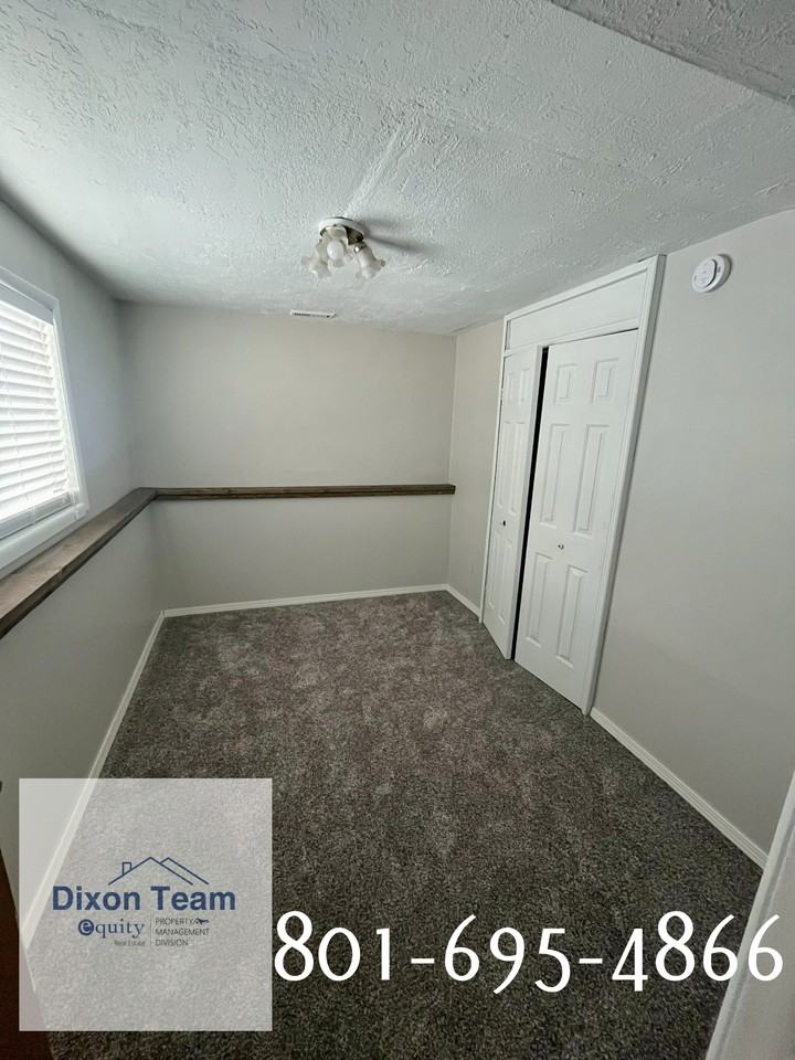 977 S 225 E #1 - Photo 7 of 13