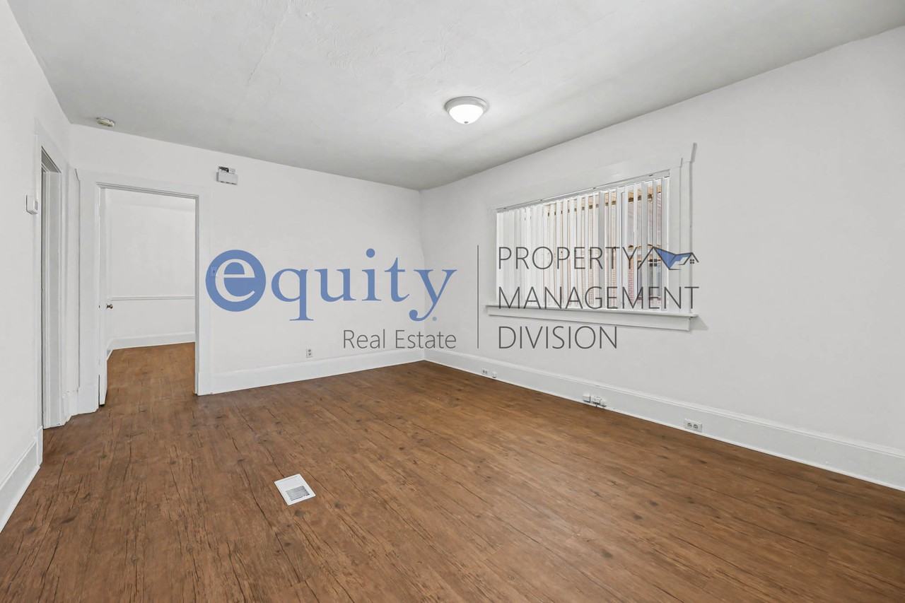 4893 S Wasatch St #1 - Photo 4 of 29