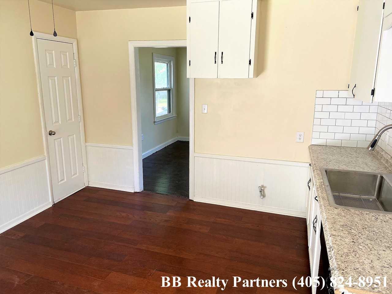 3528 E 29th St #NA - Photo 6 of 16