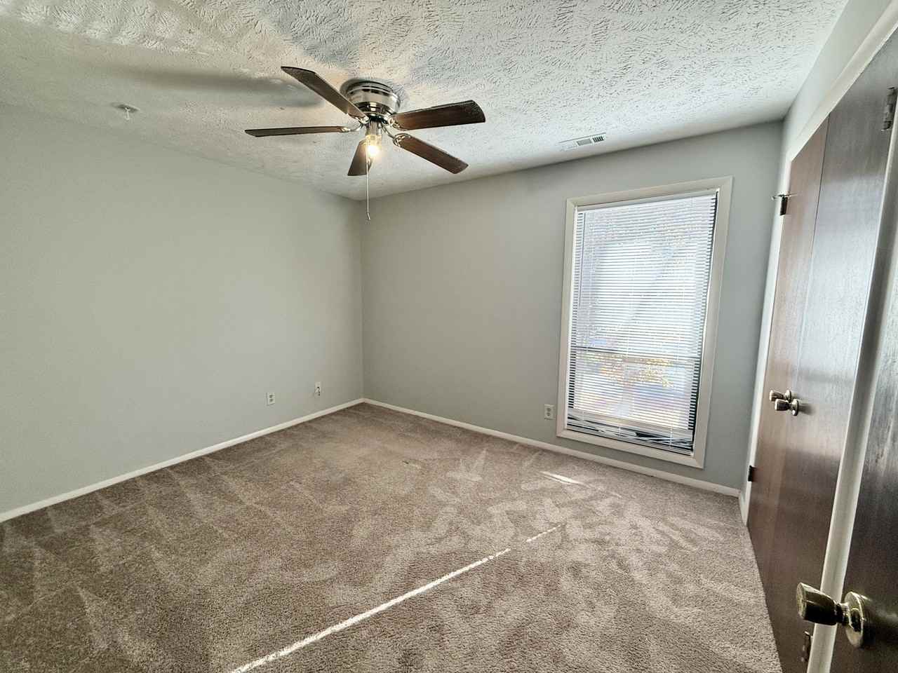 1808 Tryon Dr Unit 5 #1 - Photo 3 of 12