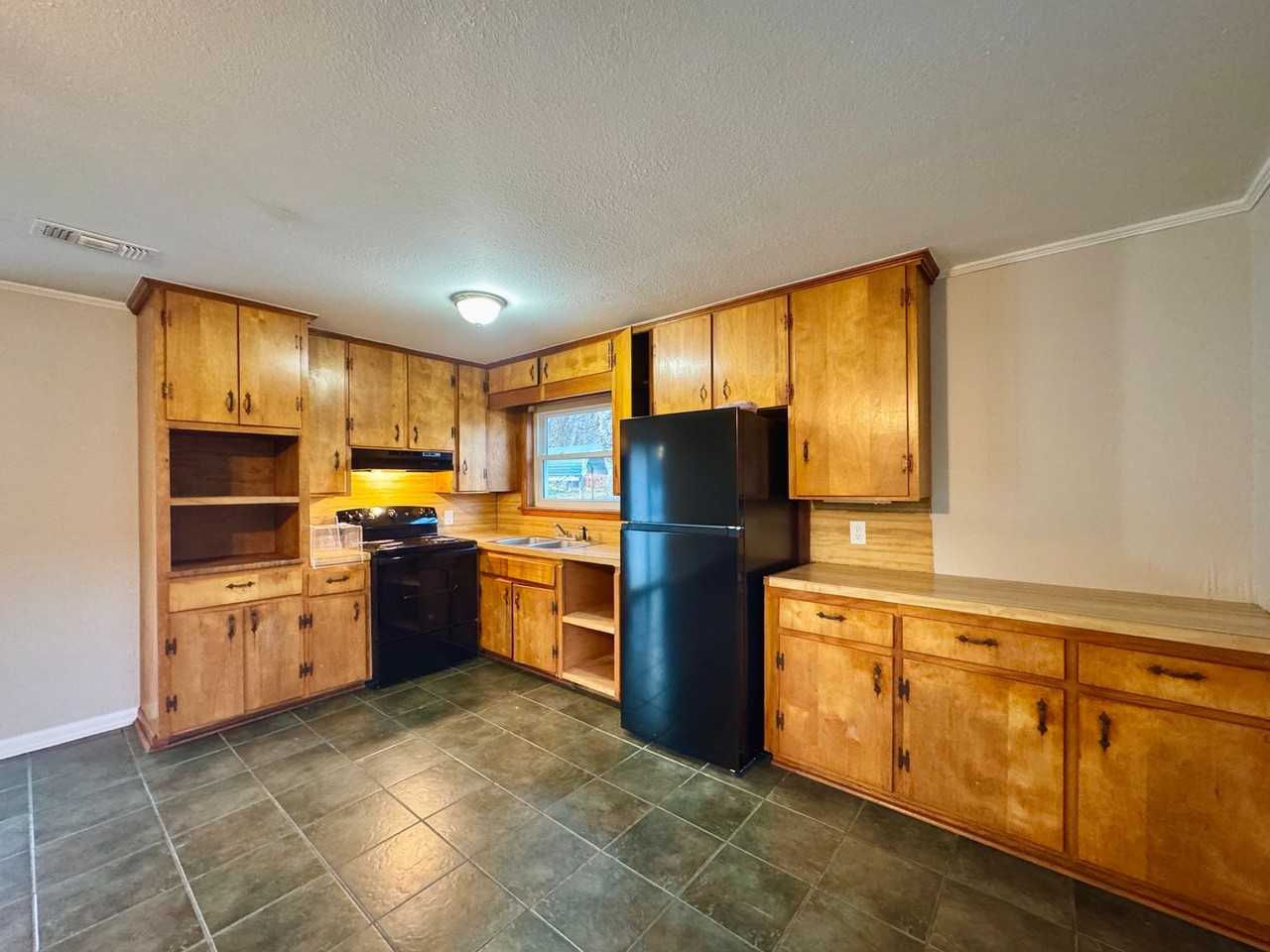 5155 N Saint Louis - Photo 5 of 12