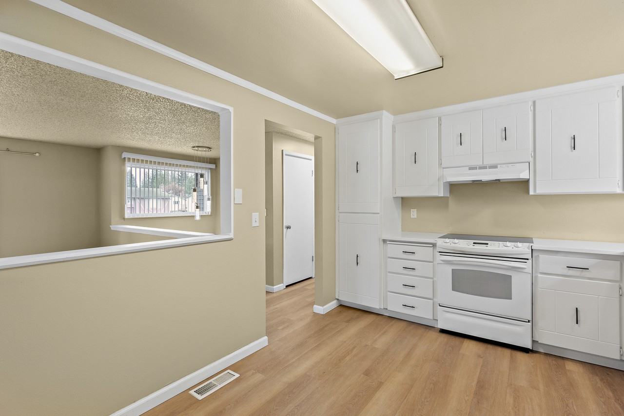 6021 98th St Ne #1 - Photo 4 of 26