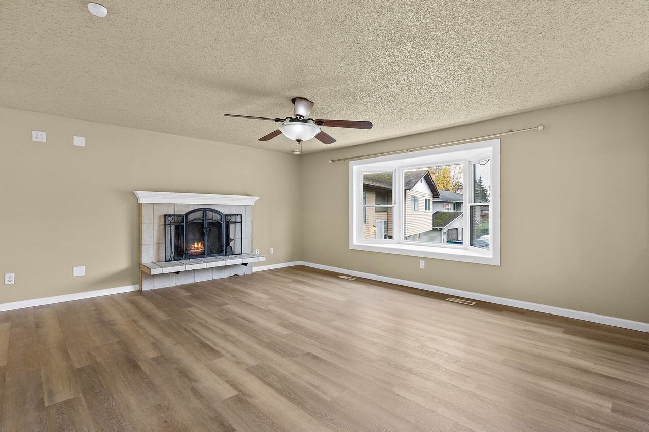 6021 98th St Ne #1 - Photo 6 of 26