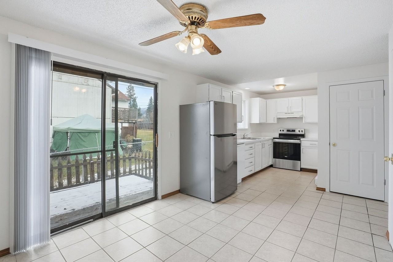 1916 N 8th St #1 - Photo 6 of 16