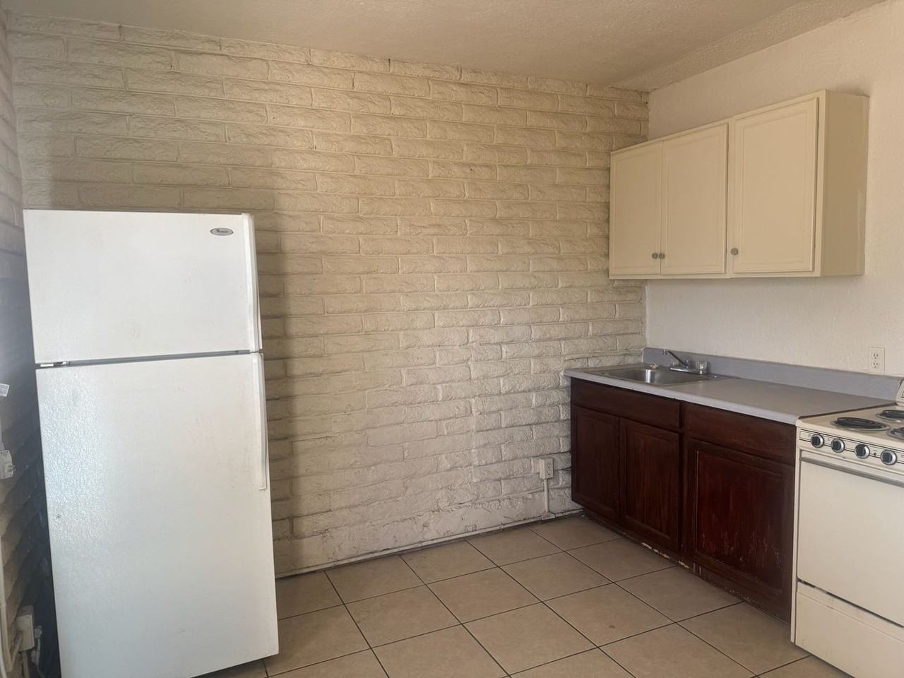 The Cypress Point Apartments - Photo 6 of 35