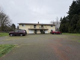 featured image of 2633 Wilderness Dr Se #1