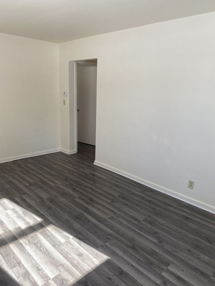 327 Born Pl #327 - Photo 2 of 10