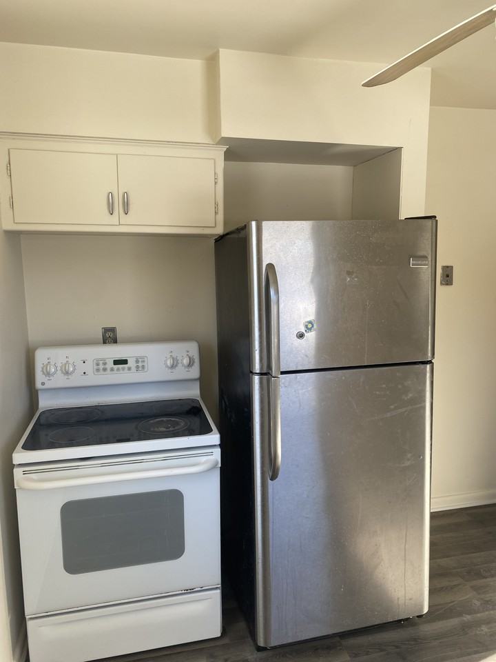 327 Born Pl #327 - Photo 6 of 10