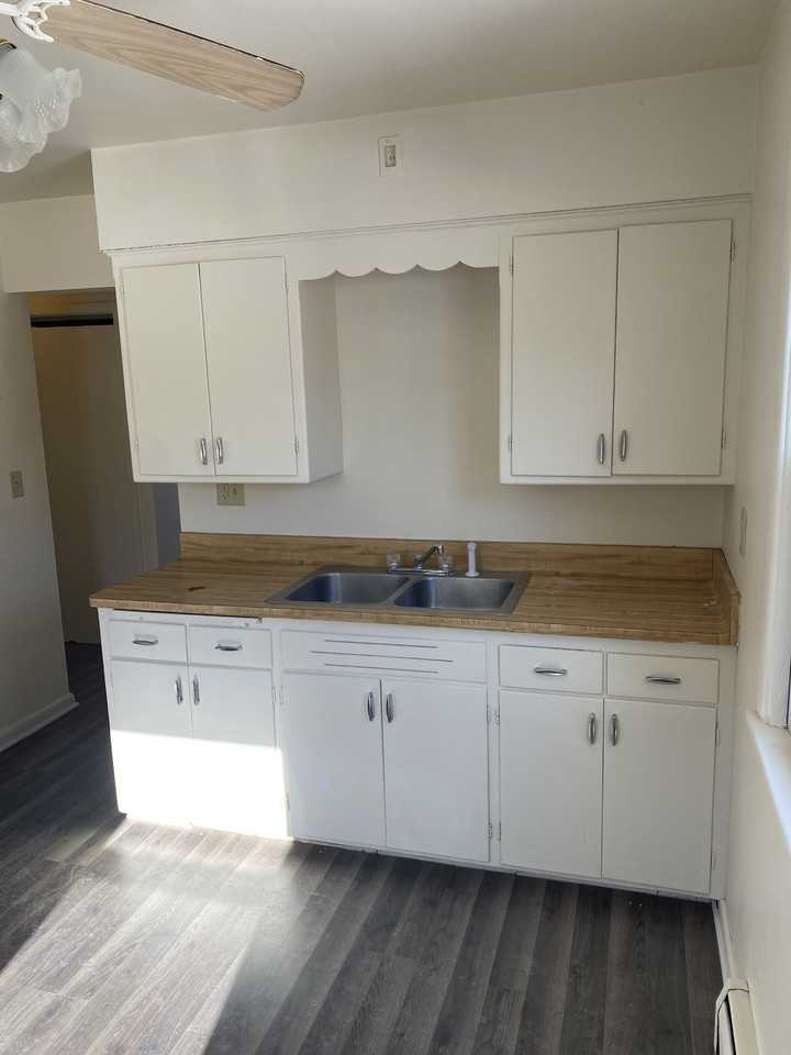 327 Born Pl #327 - Photo 7 of 10