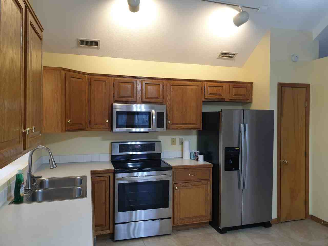 2811 Winterbrook Cir #NA - Photo 4 of 50