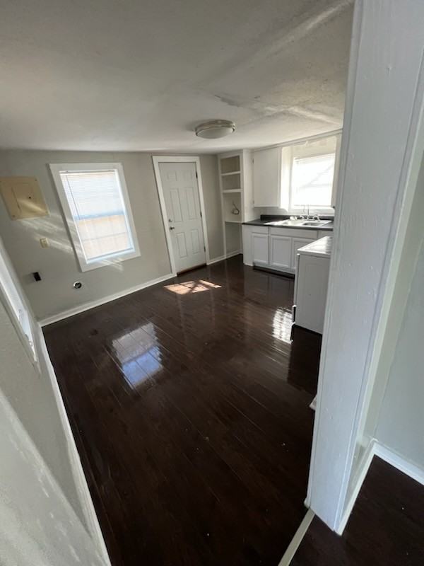 115 W Hayes St #1 - Photo 2 of 7