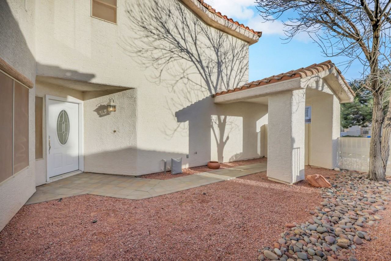 7716 Curiosity Ave - Photo 2 of 18