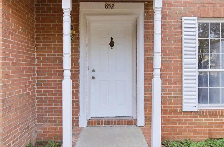 852 Glynn Oaks Dr - Photo 3 of 22