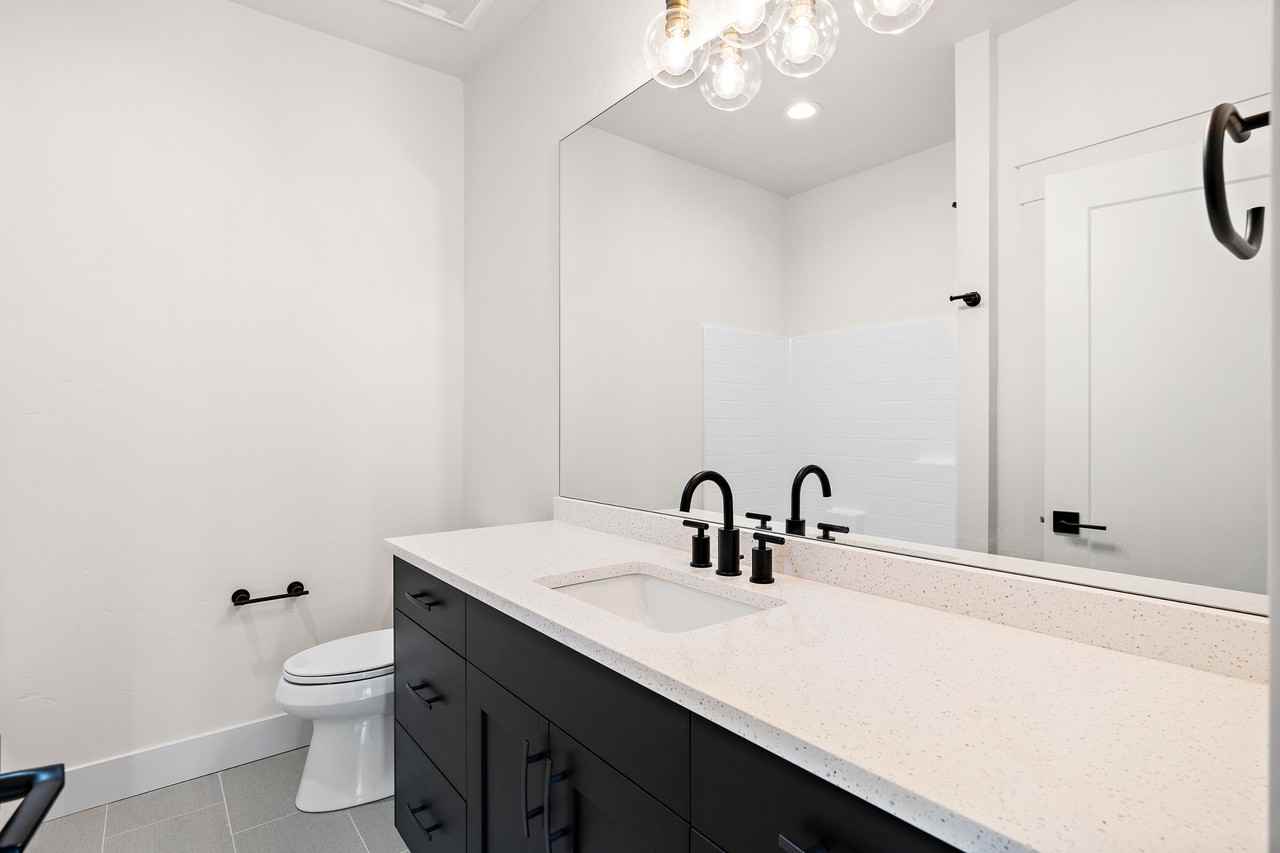 2440 W Iron Coop St #1 - Photo 5 of 16