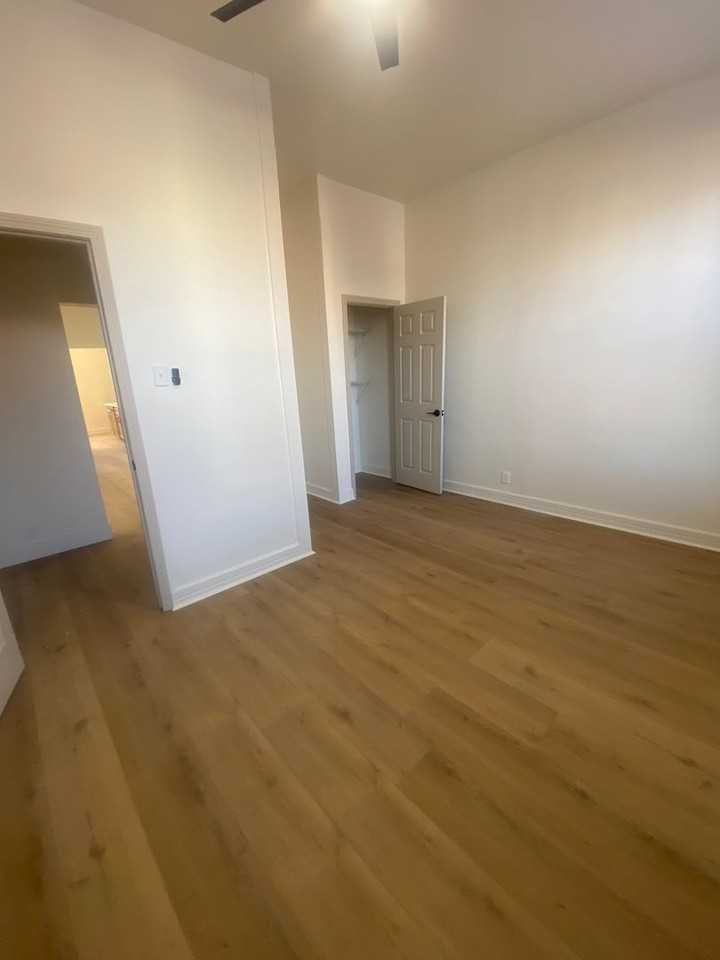 3030 Chippewa St - Photo 4 of 16