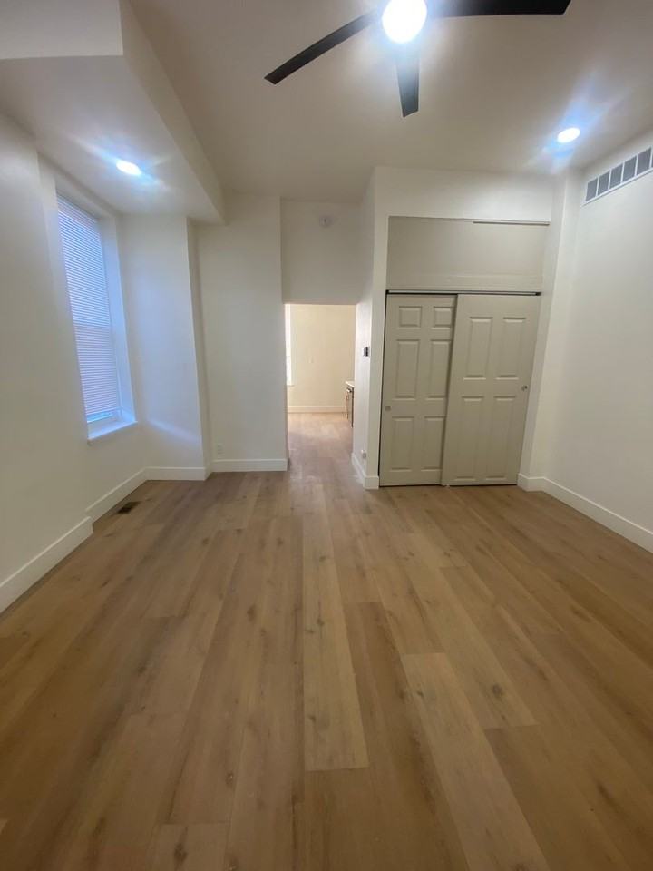 3030 Chippewa St - Photo 6 of 16