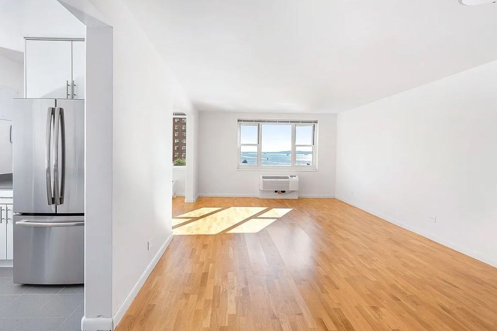 2 S End Ave #19B - Photo 3 of 12