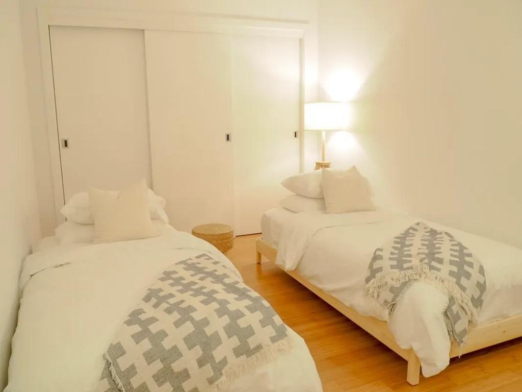 365 Bridge St #6C - Photo 7 of 11