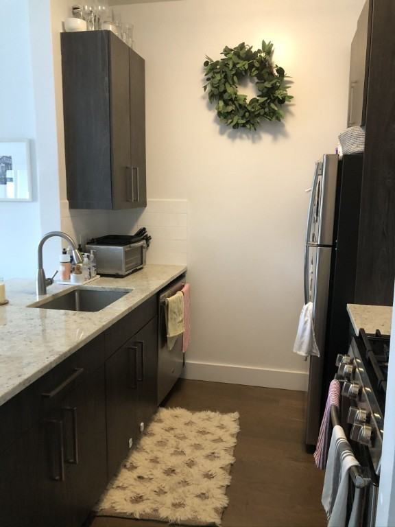 70 Battery Pl #412 - Photo 6 of 12