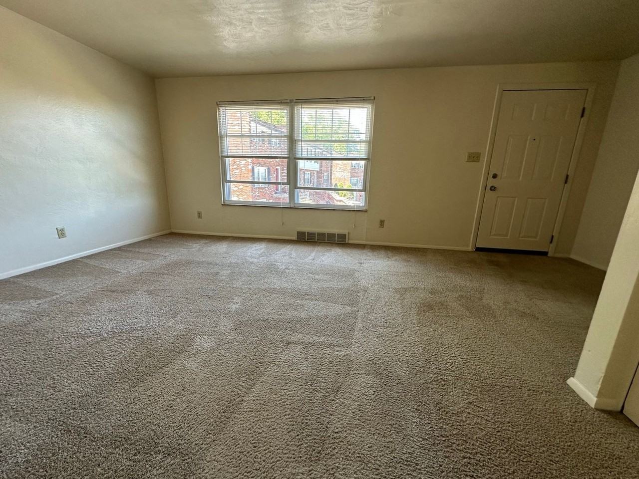 454 Mower Dr #C - Photo 3 of 11