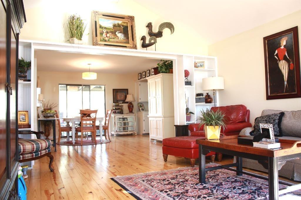 122 Lynne Therese Cir - Photo 4 of 12