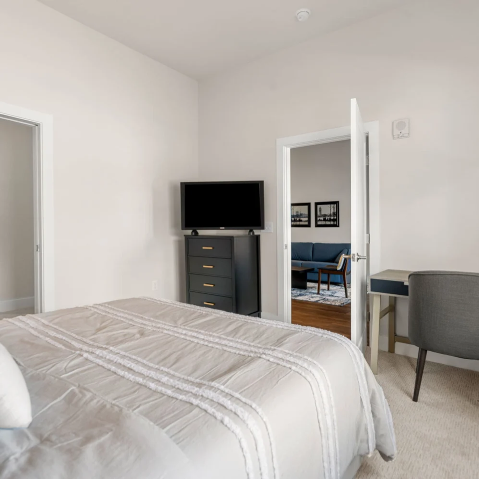 Pomeroy Apartments - Photo 3 of 45