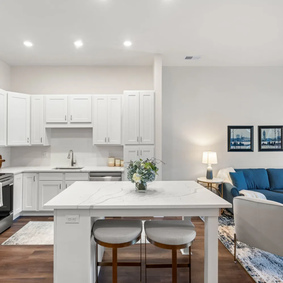 Pomeroy Apartments - Photo 6 of 45