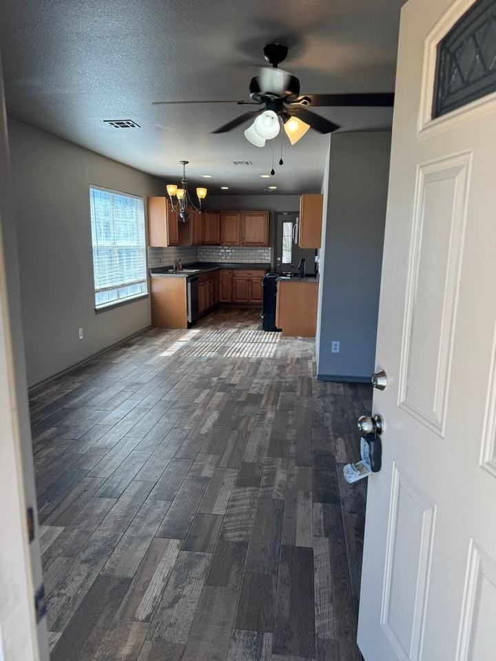 28785 E 151st Pl S - Photo 5 of 20