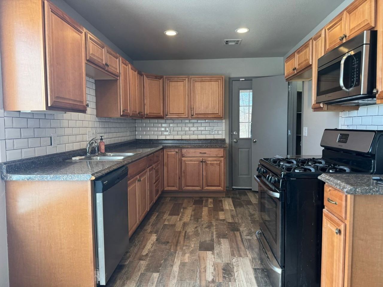 28785 E 151st Pl S - Photo 7 of 20