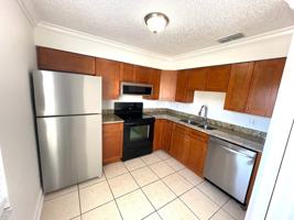 featured image of 910 Alicia Ave