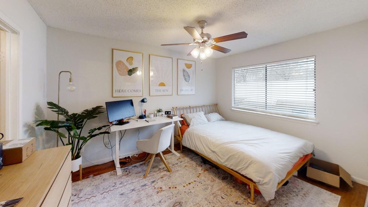 1610 Waterston Ave #13 - Photo 6 of 13